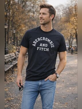 NWOT Abercrombie & Fitch Short-sleeve Small Black